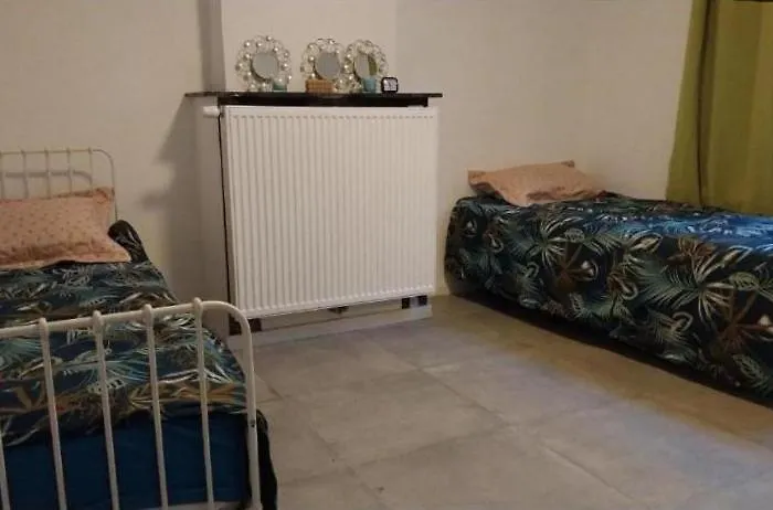 Chambre 2Lit Celibataire Schaarbeek Sous-Sol